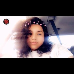 Meet your Posher, Itzel